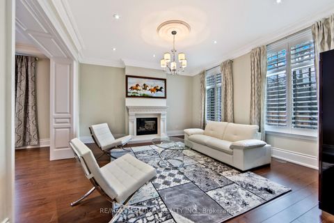 Photo 17 at 138 Centre Street, Uplands, Vaughan