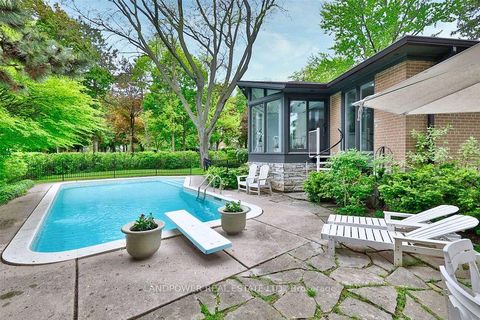 Photo 18 at 9 Alderdale Court, Don Mills, Toronto