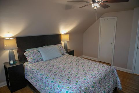 Photo 16 at 10 Yvonne Avenue, CFB, Toronto