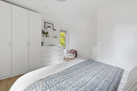 Photo 23 at 166 Cottingham Street, St. Clair, Toronto