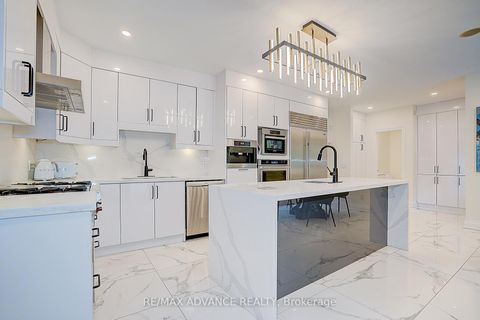 Photo 13 at 32 Brookfield Road, York Mills, Toronto