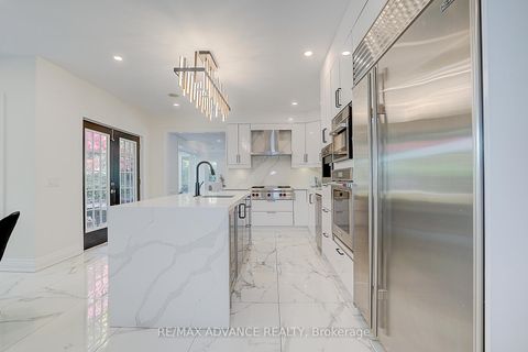 Photo 16 at 32 Brookfield Road, York Mills, Toronto