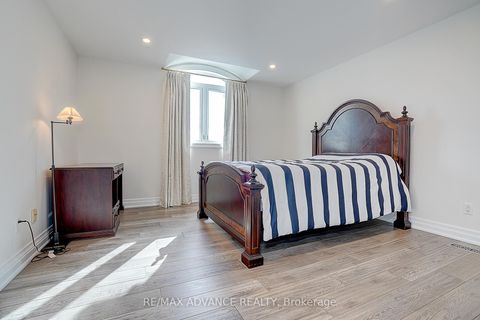 Photo 40 at 32 Brookfield Road, York Mills, Toronto