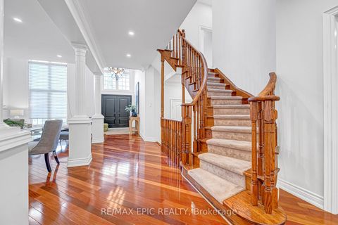 Photo 5 at 115 Thornhill Woods Drive, Patterson, Vaughan