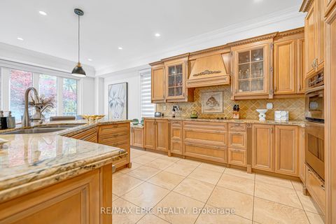 Photo 23 at 115 Thornhill Woods Drive, Patterson, Vaughan