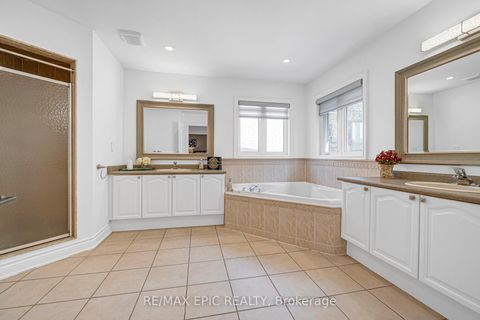 Photo 29 at 115 Thornhill Woods Drive, Patterson, Vaughan