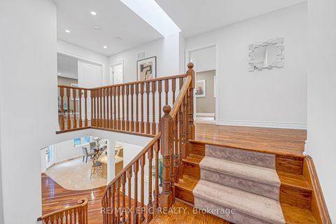 Photo 34 at 115 Thornhill Woods Drive, Patterson, Vaughan