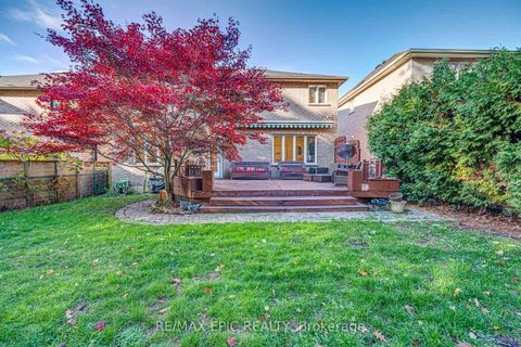 Photo 43 at 115 Thornhill Woods Drive, Patterson, Vaughan