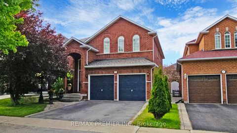 Photo 0 at 215 Drummond Drive, Maple, Vaughan