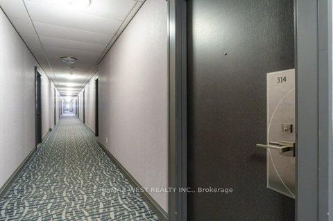 Photo 5 at 314 - 3600 Highway 7 Road, Vaughan Corporate Centre, Vaughan