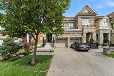 Photo 2 at 27 Hansard Drive, Vellore Village, Vaughan