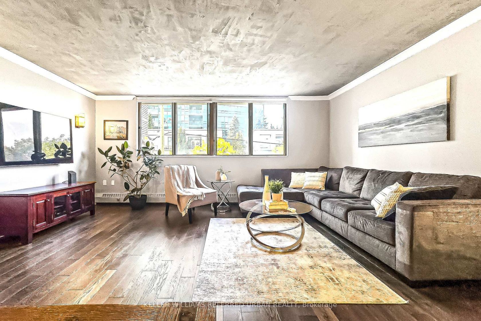 205 - 3 Duplex Avenue, Newtonbrook West, Toronto 