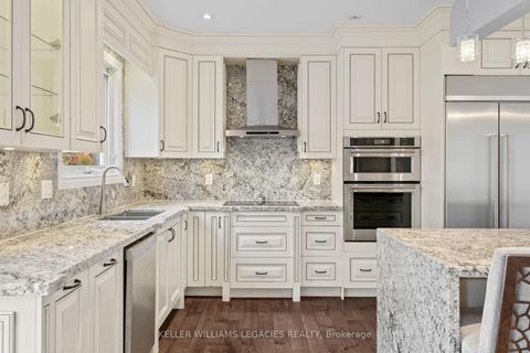 Photo 13 at 39 Michelle Drive, East Woodbridge, Vaughan