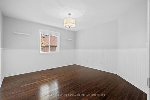 Photo 29 at 39 Michelle Drive, East Woodbridge, Vaughan