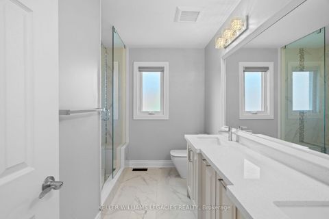 Photo 30 at 39 Michelle Drive, East Woodbridge, Vaughan