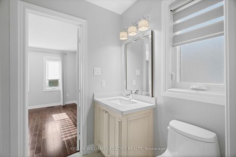 Photo 32 at 39 Michelle Drive, East Woodbridge, Vaughan