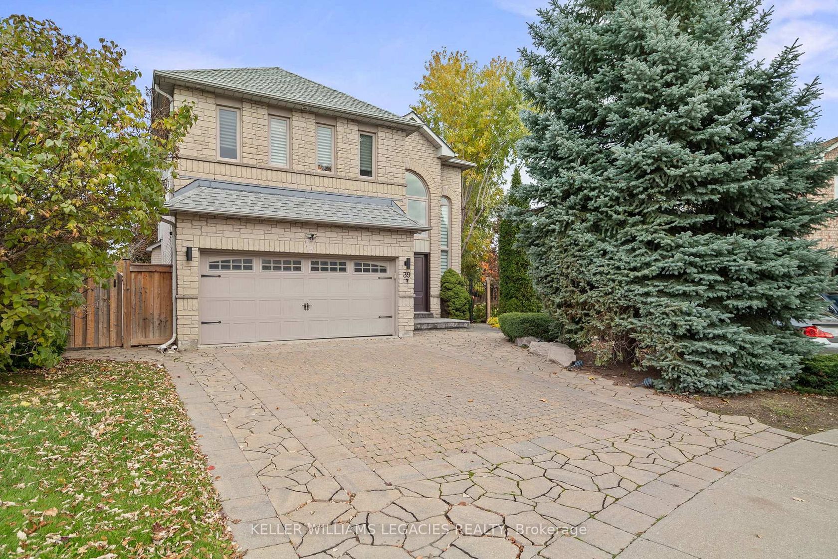 39 Michelle Drive, East Woodbridge, Vaughan 