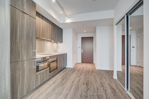 Photo 5 at 1601 - 15 Queens Quay E, Waterfront Communities C8, Toronto