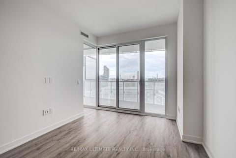 Photo 10 at 1601 - 15 Queens Quay E, Waterfront Communities C8, Toronto