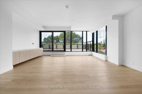 Photo 4 at 502 - 1414 Bayview Avenue, Mount Pleasant East, Toronto