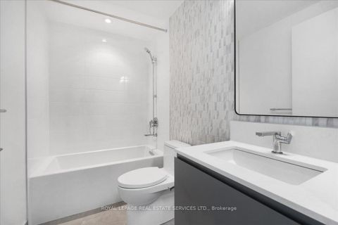 Photo 13 at 502 - 1414 Bayview Avenue, Mount Pleasant East, Toronto