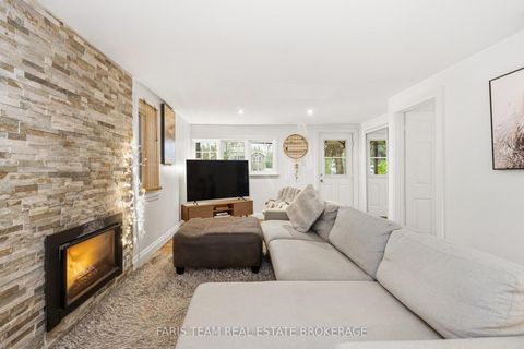 Photo 11 at 648 10th Line, Rural Innisfil, Innisfil