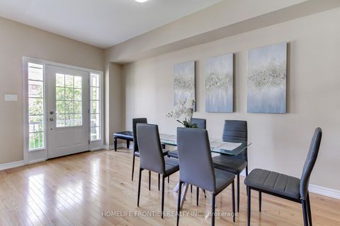 Photo 11 at 162 Verdi Road, Oak Ridges, Richmond Hill