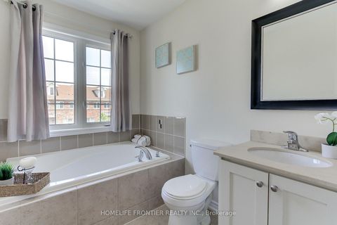 Photo 20 at 162 Verdi Road, Oak Ridges, Richmond Hill