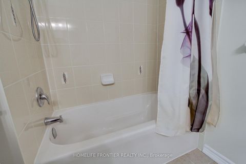 Photo 25 at 162 Verdi Road, Oak Ridges, Richmond Hill