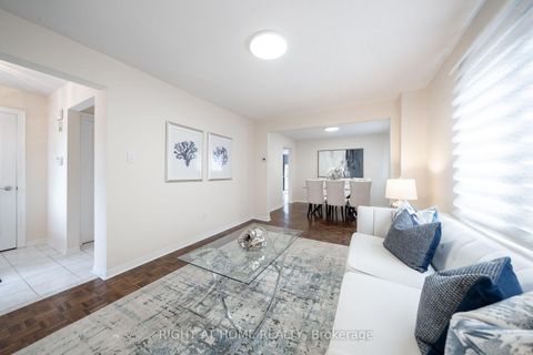Photo 3 at 259 Tall Grass Trail, East Woodbridge, Vaughan