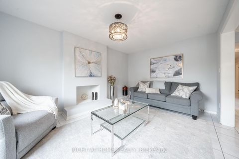 Photo 12 at 259 Tall Grass Trail, East Woodbridge, Vaughan