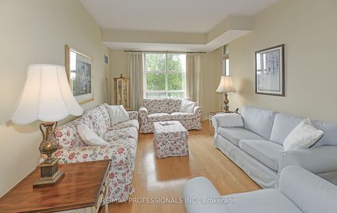 Photo 2 at 504 - 3085 Bloor Street W, Queensway, Toronto