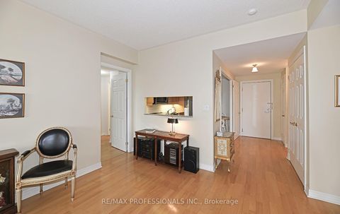 Photo 8 at 504 - 3085 Bloor Street W, Queensway, Toronto