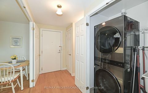 Photo 20 at 504 - 3085 Bloor Street W, Queensway, Toronto