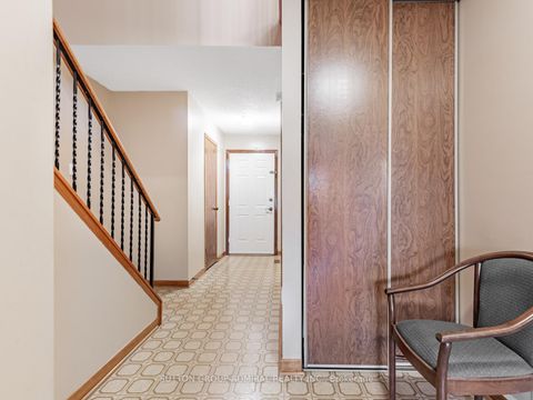 Photo 3 at 80 Bob O'Link Avenue, Glen Shields, Vaughan