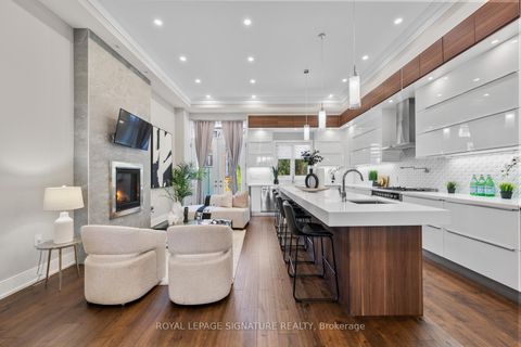 Photo 6 at 59A Bexhill Avenue, Birchmount, Toronto