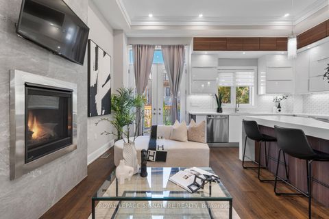 Photo 13 at 59A Bexhill Avenue, Birchmount, Toronto