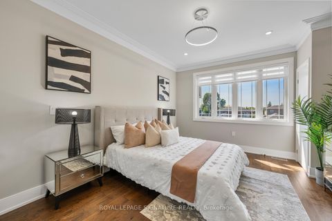 Photo 23 at 59A Bexhill Avenue, Birchmount, Toronto