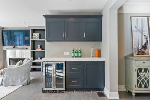 Photo 17 at 278 Carolyn Drive, CO Central, Oakville