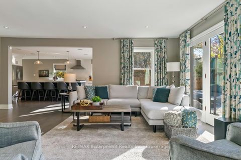 Photo 22 at 278 Carolyn Drive, CO Central, Oakville