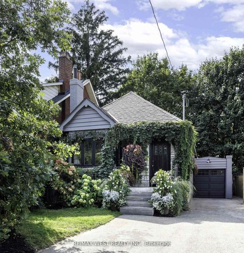 Photo 2 at 12 Brentwood Road S, Queensway, Toronto