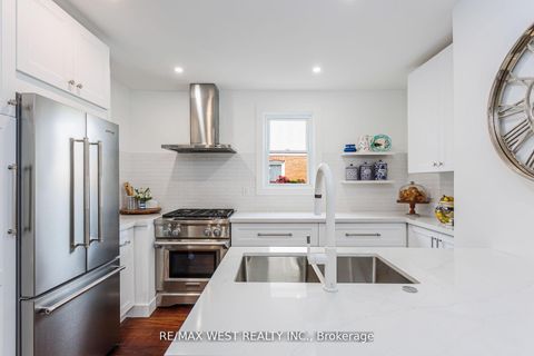 Photo 4 at 12 Brentwood Road S, Queensway, Toronto