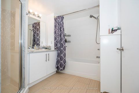 Photo 13 at PH7 - 539 Jarvis Street, North St. James Town, Toronto