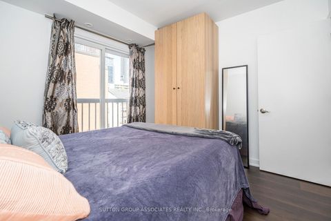 Photo 22 at PH7 - 539 Jarvis Street, North St. James Town, Toronto