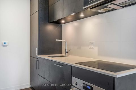 Photo 7 at 1419 - 20 Edward Street, Bay Street Corridor, Toronto