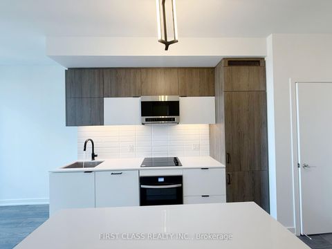 Photo 5 at 704 - 8888 Yonge Street, South Richvale, Richmond Hill