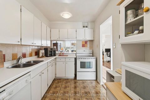 Photo 20 at 508 - 2365 Kennedy Road, Malvern West, Toronto