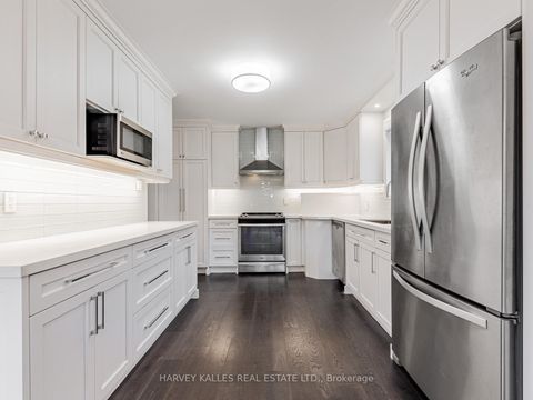 Photo 3 at 62 Cocksfield Avenue, Bathurst Manor, Toronto