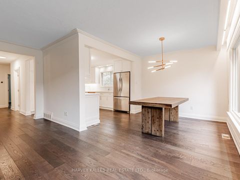 Photo 5 at 62 Cocksfield Avenue, Bathurst Manor, Toronto