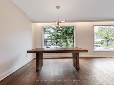 Photo 6 at 62 Cocksfield Avenue, Bathurst Manor, Toronto